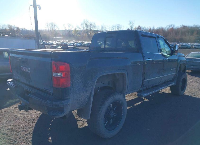 Photo 4 of 2016 Gmc Sierra 2500HD DENALI (VIN 1GT12UE80GF252617)