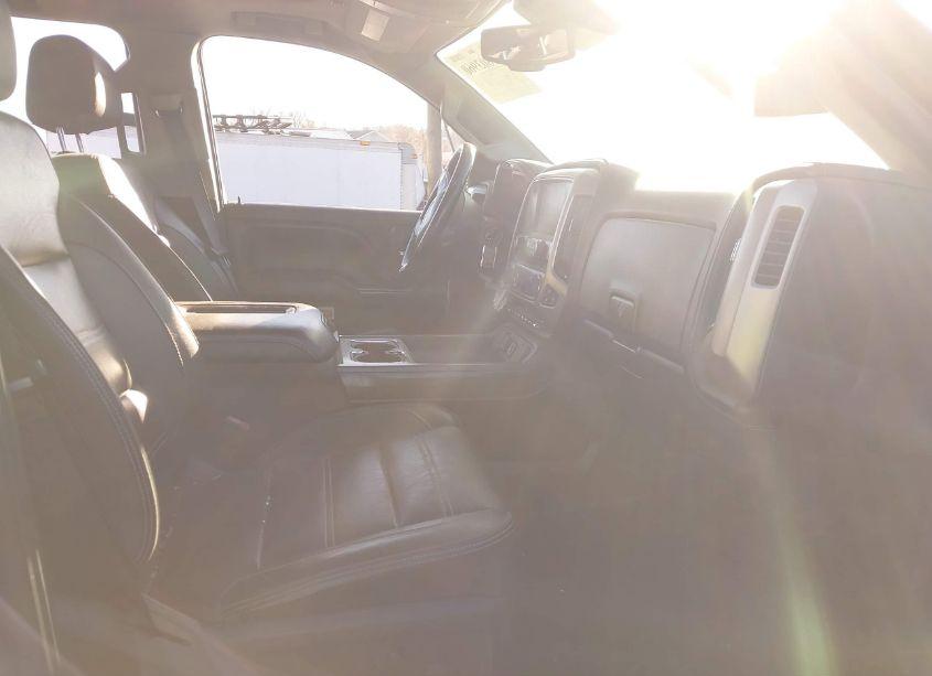 Photo 5 of 2016 Gmc Sierra 2500HD DENALI (VIN 1GT12UE80GF252617)