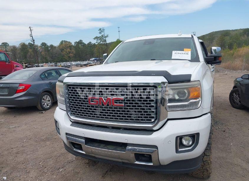 Photo 12 of 2016 Gmc Sierra 2500HD DENALI (VIN 1GT12UE82GF130096)