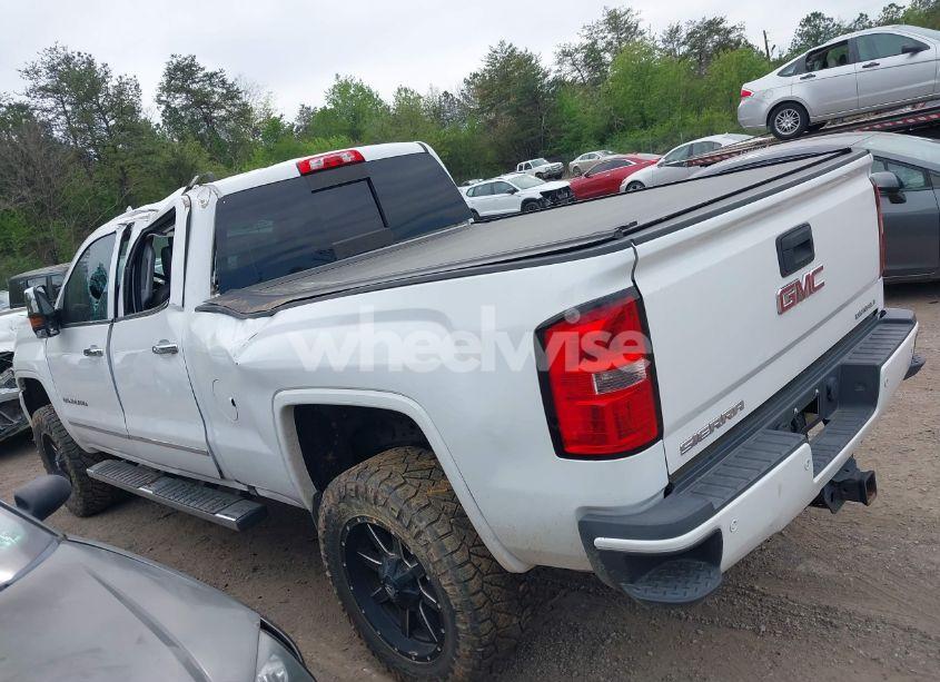 Photo 14 of 2016 Gmc Sierra 2500HD DENALI (VIN 1GT12UE82GF130096)