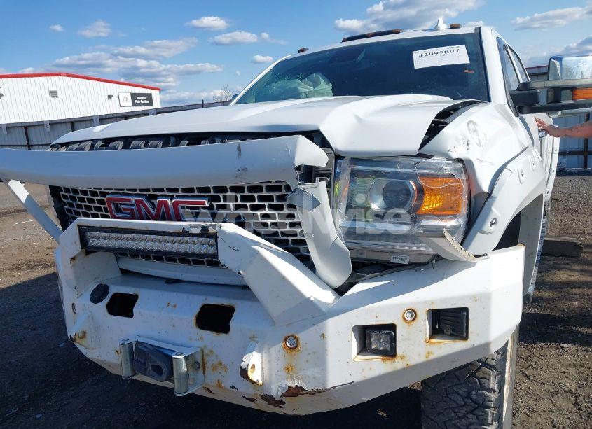 Photo 6 of 2016 Gmc Sierra 2500HD DENALI (VIN 1GT12UE86GF224885)