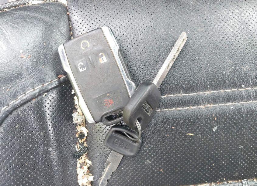 Photo 11 of 2016 Gmc Sierra 2500HD DENALI (VIN 1GT12UE8XGF101915)