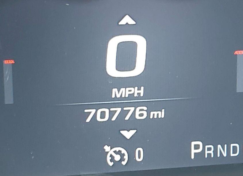 Photo 15 of 2016 Gmc Sierra 2500HD DENALI (VIN 1GT12UE8XGF101915)