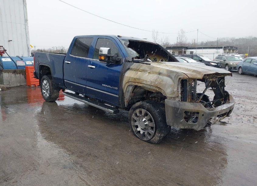 2016 Gmc Sierra 2500HD DENALI (VIN 1GT12UEGXGF301183) main photo