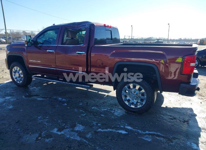 Photo 6 of 2017 Gmc Sierra 2500HD DENALI (VIN 1GT12UEY0HF186720)