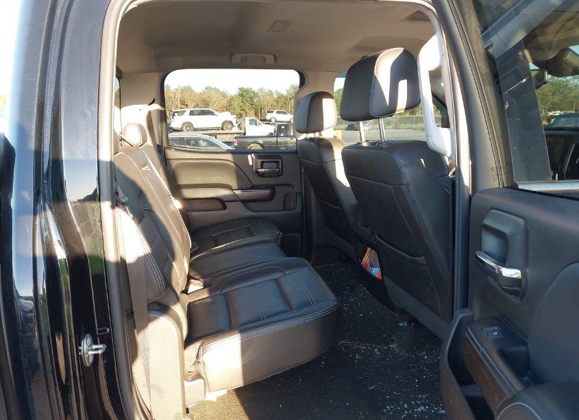 Photo 8 of 2018 Gmc Sierra 2500HD DENALI (VIN 1GT12UEY2JF164076)