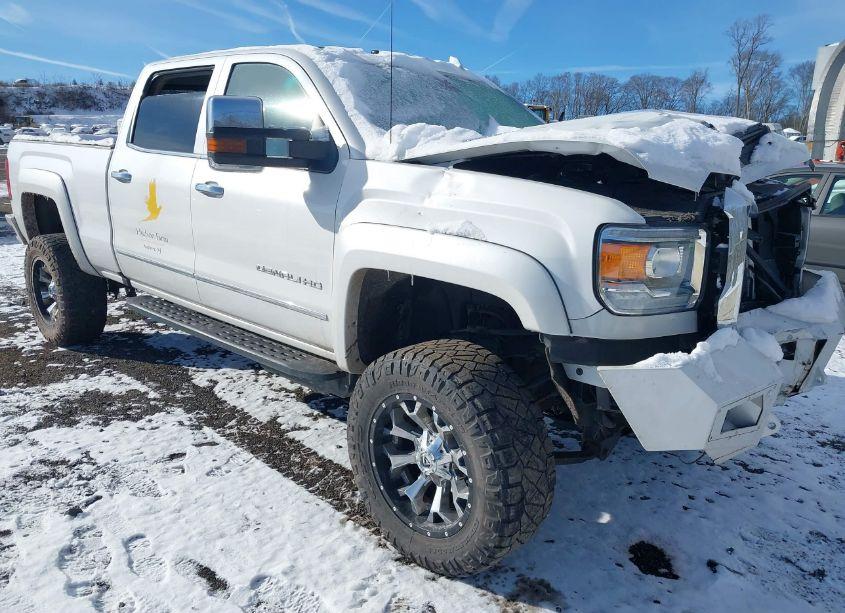 2018 Gmc Sierra 2500HD DENALI (VIN 1GT12UEY4JF167593) main photo