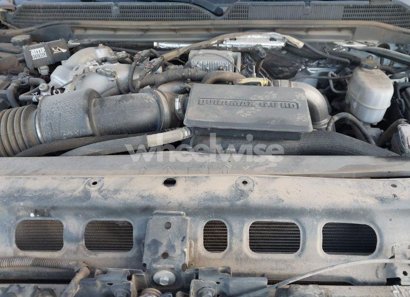 Photo 10 of 2017 Gmc Sierra 2500HD DENALI (VIN 1GT12UEY6HF224533)