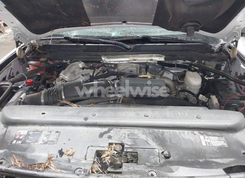 Photo 10 of 2018 Gmc Sierra 2500HD DENALI (VIN 1GT12UEY7JF209500)