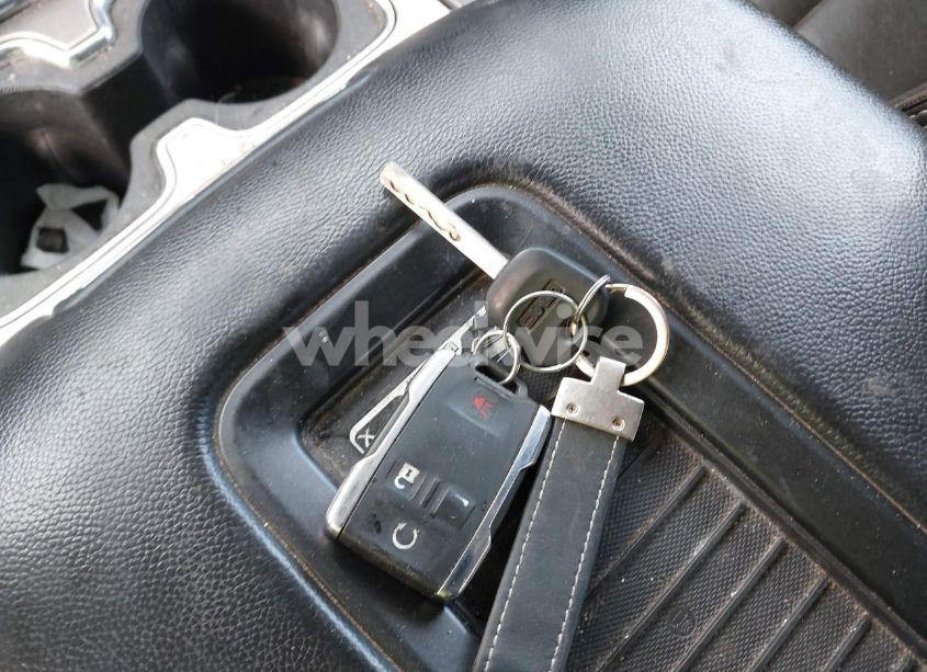 Photo 11 of 2017 Gmc Sierra 2500HD DENALI (VIN 1GT12UEY8HF216479)