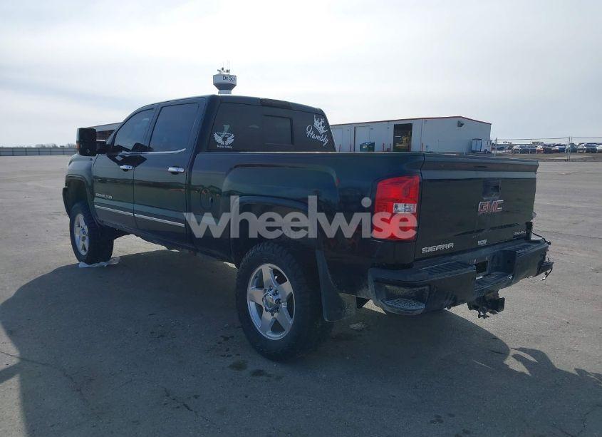 Photo 3 of 2018 Gmc Sierra 2500HD DENALI (VIN 1GT12UEY9JF159277)