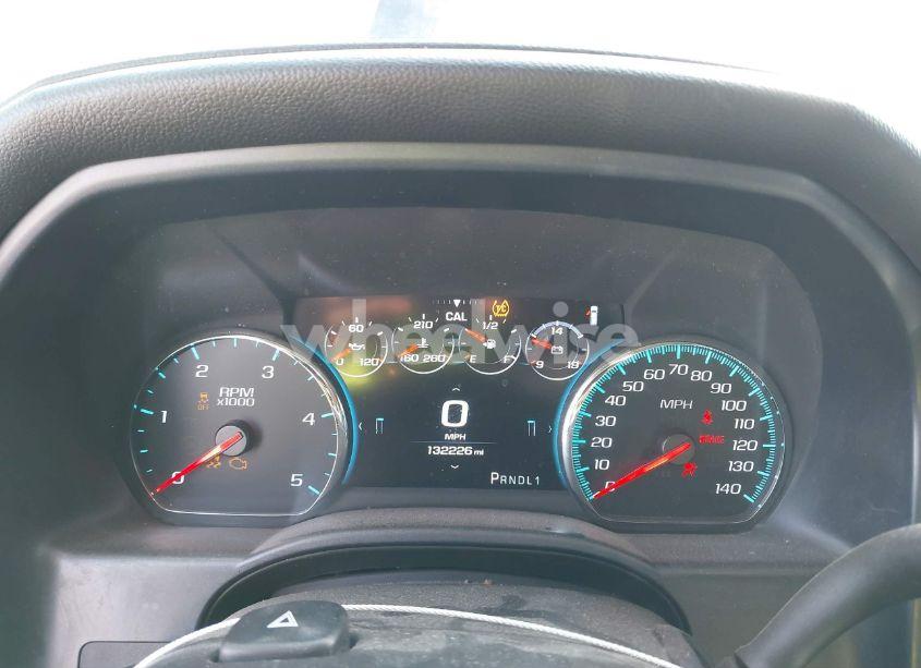 Photo 7 of 2018 Gmc Sierra 2500HD DENALI (VIN 1GT12UEY9JF159277)