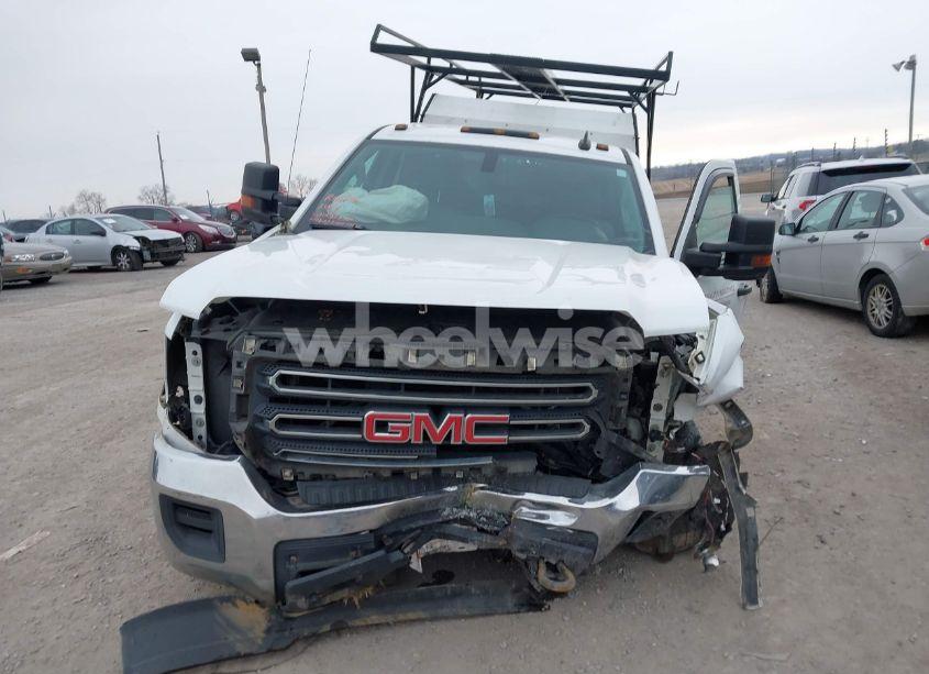 Photo 6 of 2015 Gmc Sierra 2500HD (VIN 1GT12XEG1FF672328)