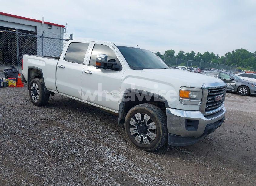 2015 Gmc Sierra 2500HD (VIN 1GT12XEG2FF571153) main photo