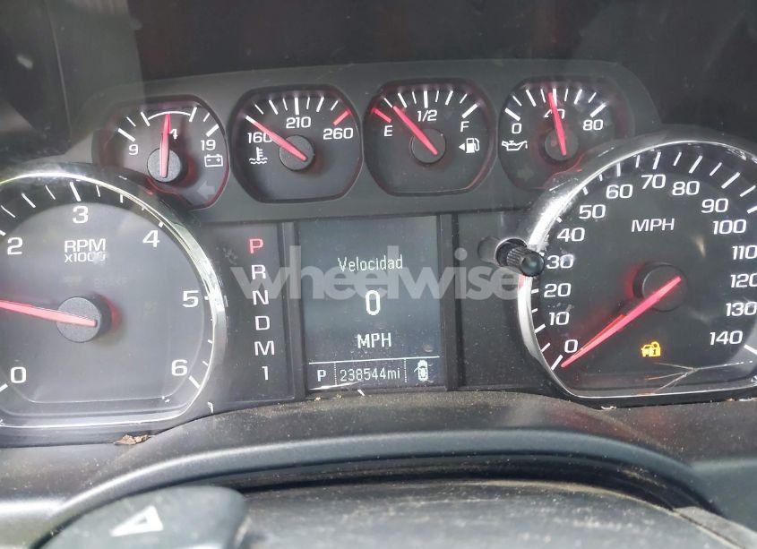 Photo 7 of 2015 Gmc Sierra 2500HD (VIN 1GT12XEG2FF571153)