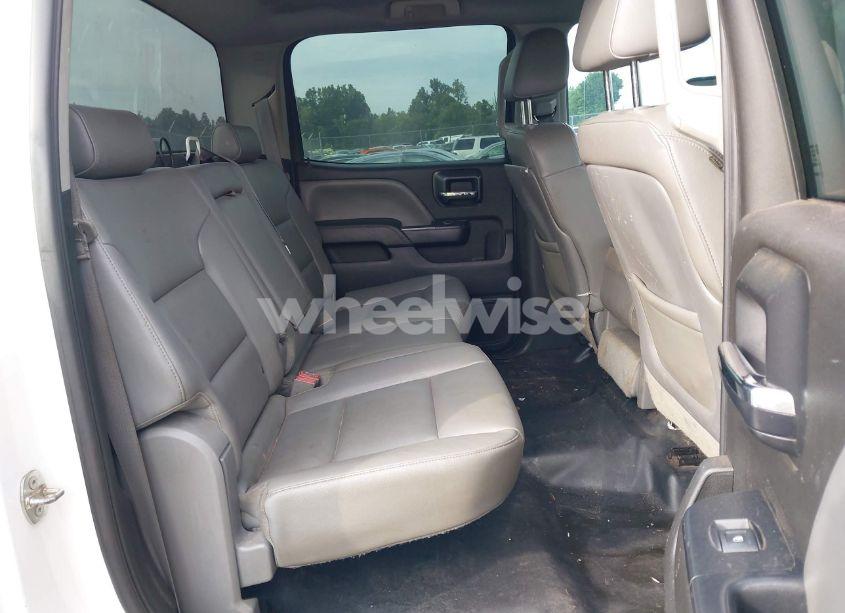 Photo 8 of 2015 Gmc Sierra 2500HD (VIN 1GT12XEG2FF571153)