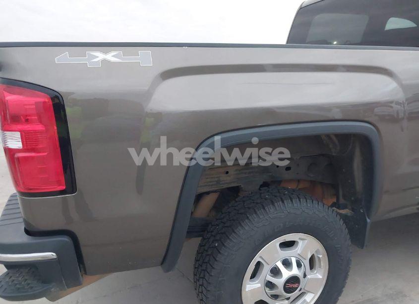 Photo 6 of 2015 Gmc Sierra 2500HD (VIN 1GT12XEG4FF544696)