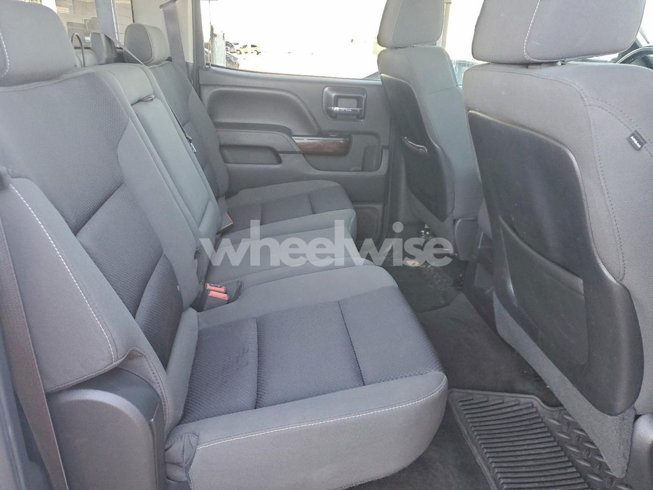 Photo 10 of 2015 GMC SIERRA K2500 SLE (VIN 1GT12YE82FF164884)