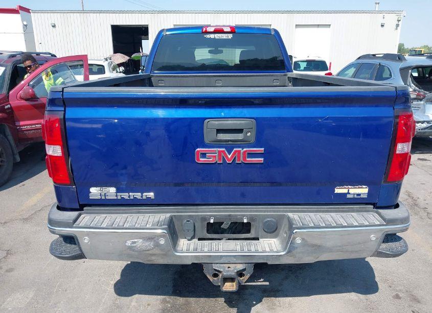 Photo 16 of 2015 Gmc Sierra 2500HD SLE (VIN 1GT12YE84FF105139)