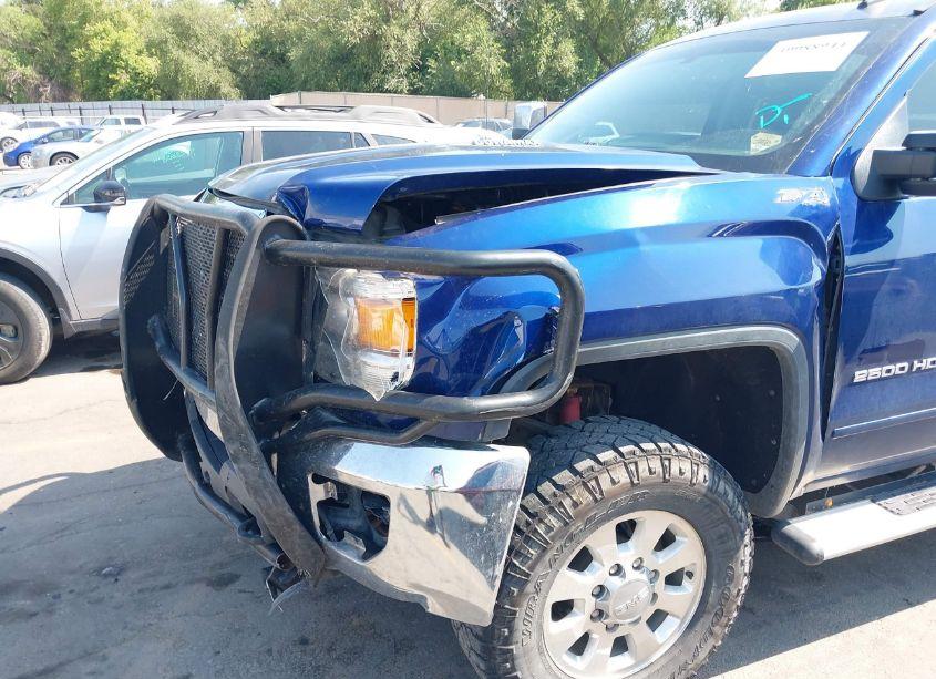 Photo 17 of 2015 Gmc Sierra 2500HD SLE (VIN 1GT12YE84FF105139)