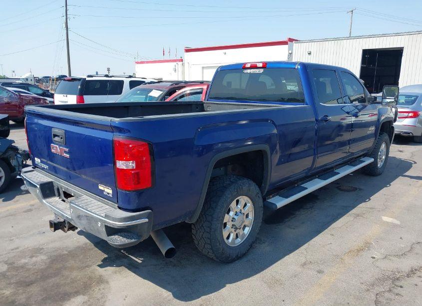 Photo 4 of 2015 Gmc Sierra 2500HD SLE (VIN 1GT12YE84FF105139)