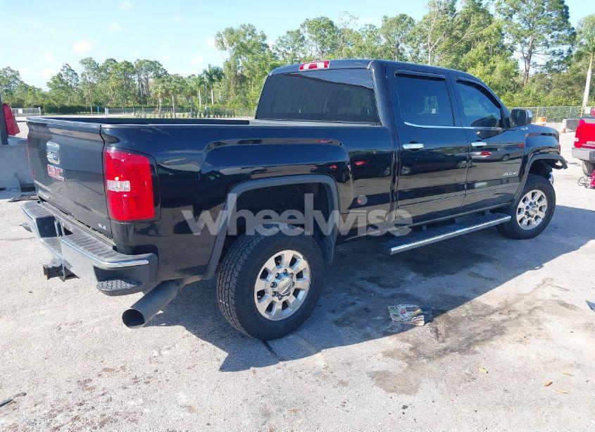 Photo 4 of 2015 Gmc Sierra 2500HD SLE (VIN 1GT12YE8XFF175003)