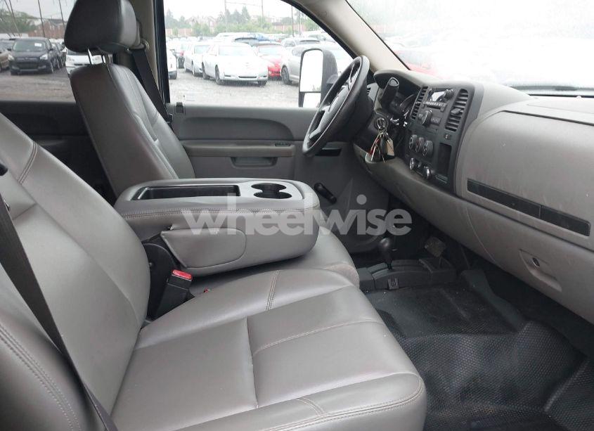 Photo 5 of 2011 Gmc Sierra 2500HD WORK TRUCK (VIN 1GT12ZCG0BF230245)