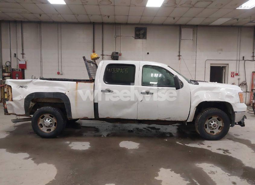 Photo 14 of 2011 Gmc Sierra 2500HD WORK TRUCK (VIN 1GT12ZCG9BF135294)