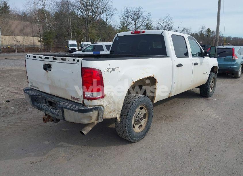Photo 4 of 2012 Gmc Sierra 2500HD WORK TRUCK (VIN 1GT12ZCG9CF197425)