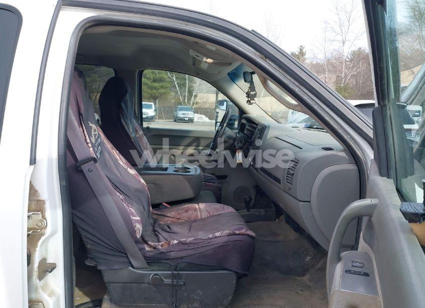 Photo 5 of 2012 Gmc Sierra 2500HD WORK TRUCK (VIN 1GT12ZCG9CF197425)