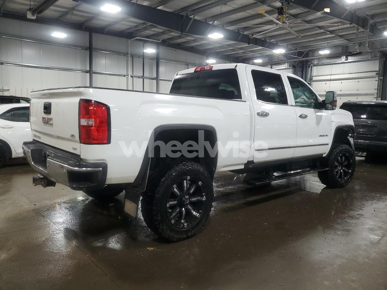 Photo 3 of 2015 GMC SIERRA K2500 SLT (VIN 1GT12ZE81FF121692)