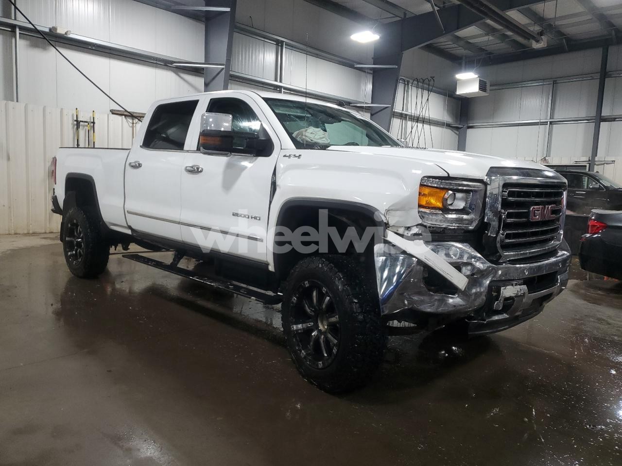 Photo 4 of 2015 GMC SIERRA K2500 SLT (VIN 1GT12ZE81FF121692)