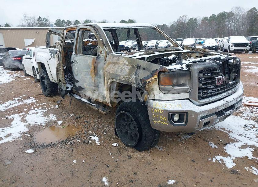 2015 Gmc Sierra 2500HD SLT (VIN 1GT12ZE85FF604070) main photo