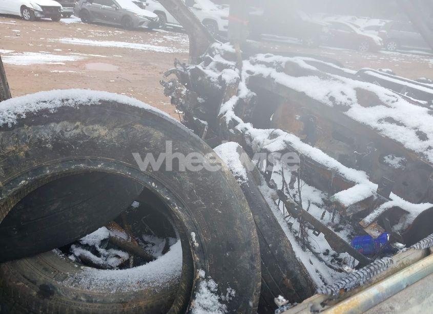 Photo 5 of 2015 Gmc Sierra 2500HD SLT (VIN 1GT12ZE85FF604070)