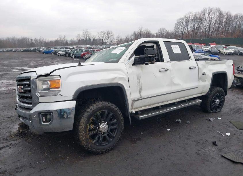Photo 2 of 2015 Gmc Sierra 2500HD SLT (VIN 1GT12ZE87FF641346)