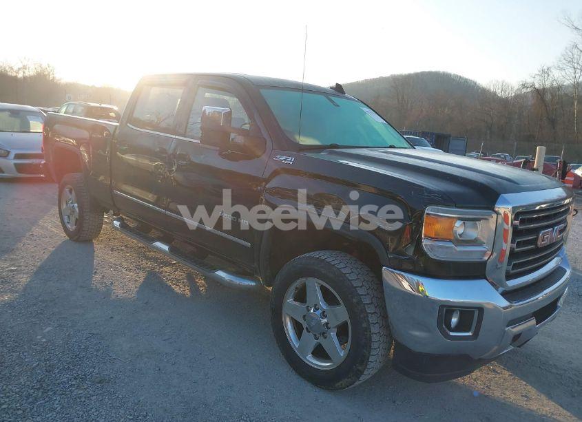 2015 Gmc Sierra 2500HD SLT (VIN 1GT12ZEG7FF606328) main photo