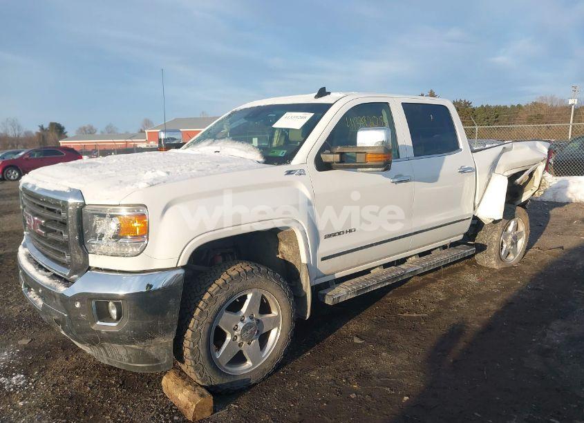 Photo 2 of 2015 Gmc Sierra 2500HD SLT (VIN 1GT12ZEG7FF612811)