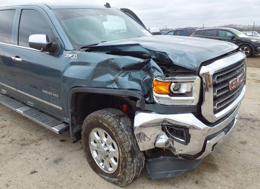 Photo 6 of 2015 Gmc Sierra 2500HD SLT (VIN 1GT12ZEG9FF109913)