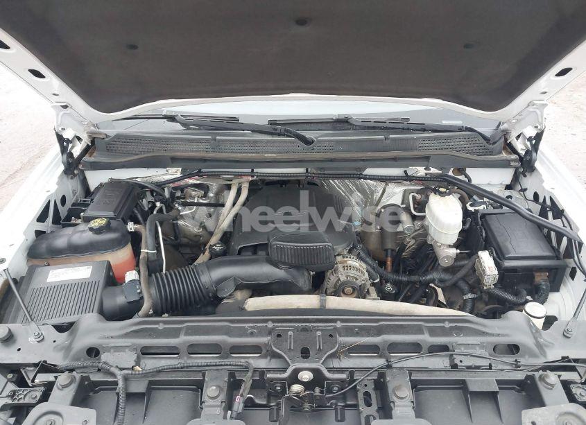 Photo 10 of 2015 Gmc Sierra 2500HD (VIN 1GT21XEG8FZ128334)