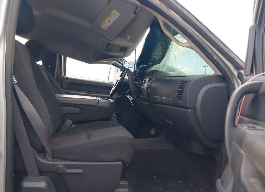 Photo 5 of 2011 Gmc Sierra 2500HD SLE (VIN 1GT220C81BZ427013)