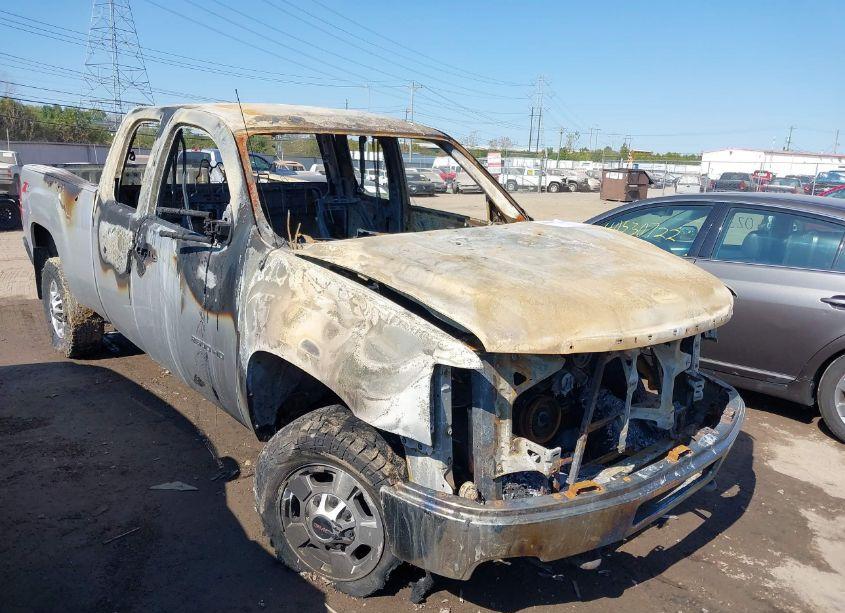 2013 Gmc Sierra 2500HD SLE (VIN 1GT220C89DZ239908) main photo