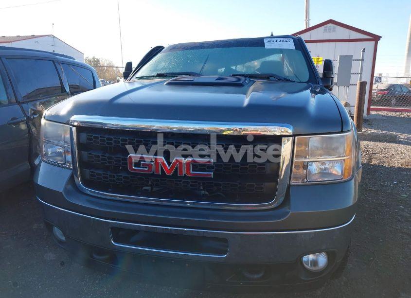 Photo 12 of 2011 Gmc Sierra 2500HD SLE (VIN 1GT220CG4BZ271640)