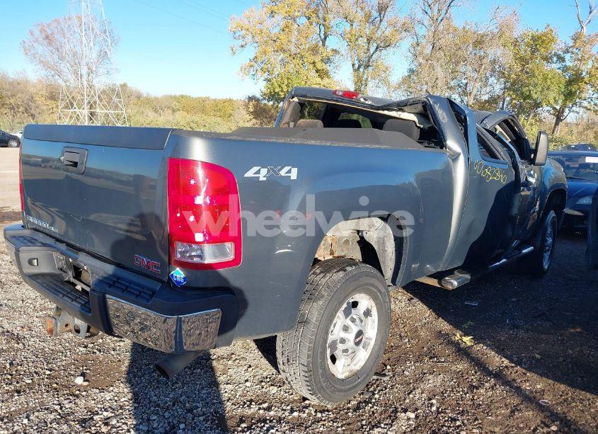 Photo 4 of 2011 Gmc Sierra 2500HD SLE (VIN 1GT220CG4BZ271640)