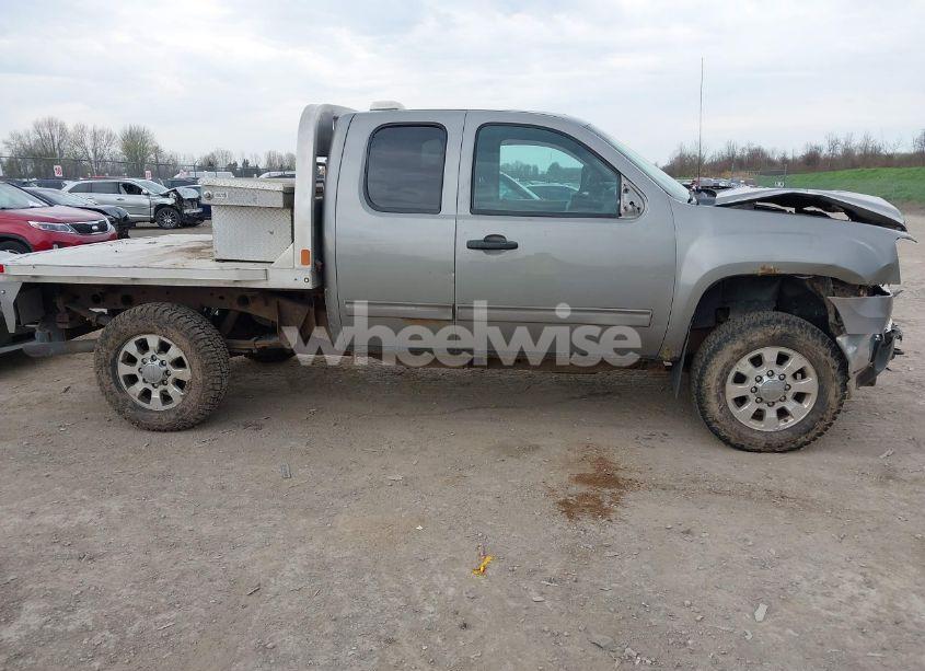 Photo 14 of 2013 Gmc Sierra 2500HD SLE (VIN 1GT220CG6DZ361701)