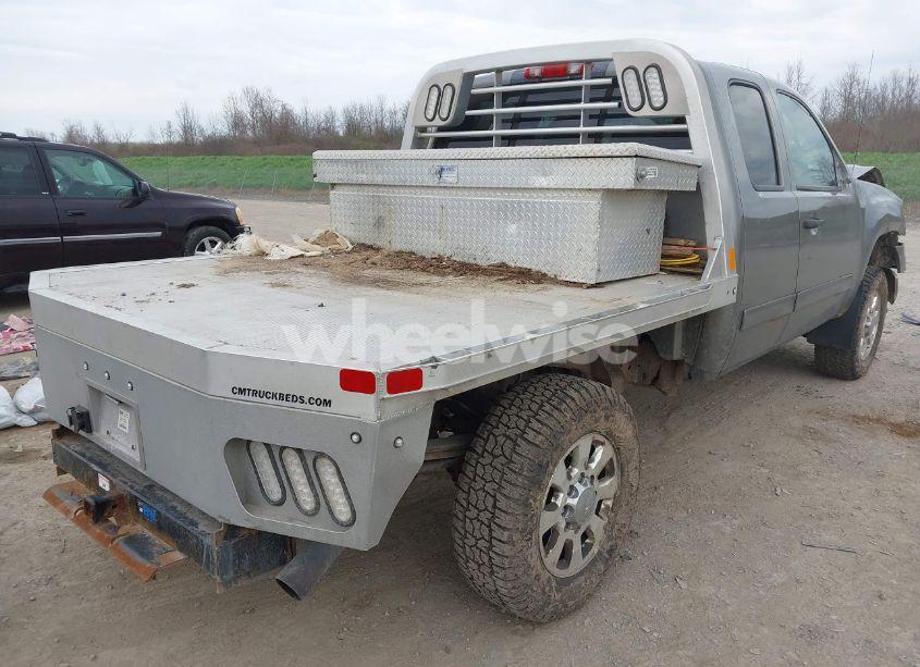 Photo 4 of 2013 Gmc Sierra 2500HD SLE (VIN 1GT220CG6DZ361701)