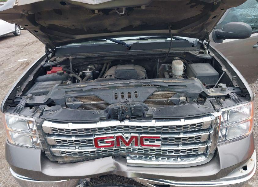 Photo 10 of 2013 Gmc Sierra 2500HD SLE (VIN 1GT220CGXDZ250939)