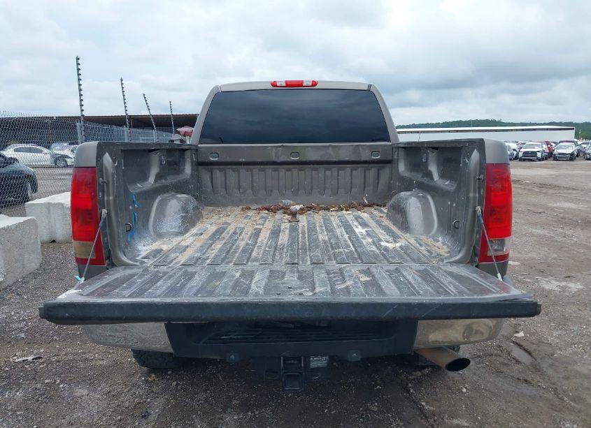 Photo 16 of 2013 Gmc Sierra 2500HD SLE (VIN 1GT220CGXDZ250939)