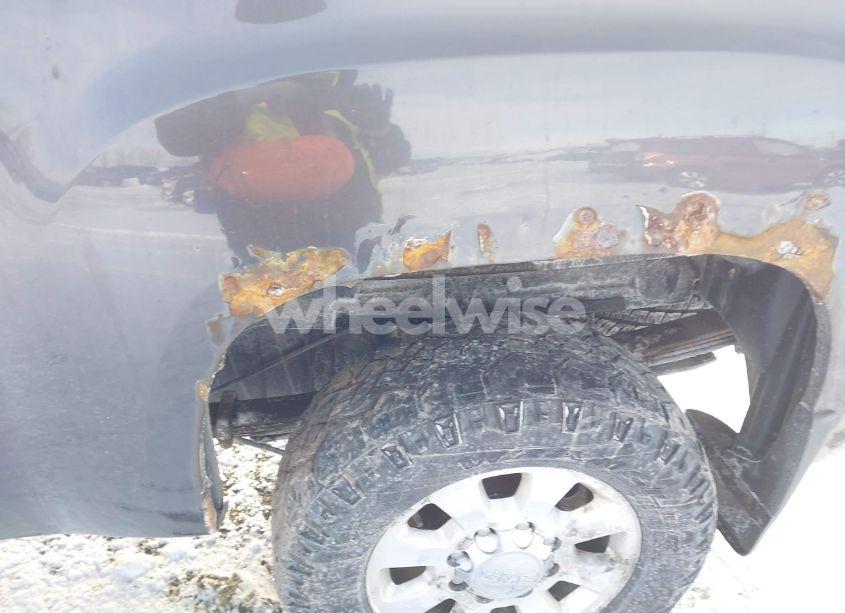 Photo 11 of 2011 Gmc Sierra 2500HD SLT (VIN 1GT221C88BZ158191)