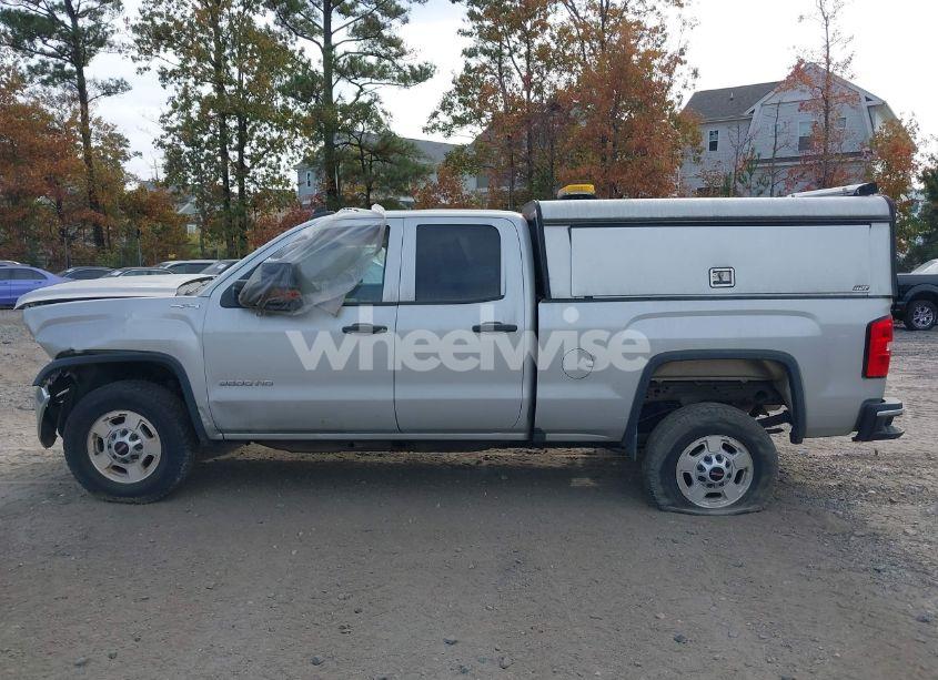 Photo 14 of 2016 Gmc Sierra 2500HD (VIN 1GT22REG0GZ373543)
