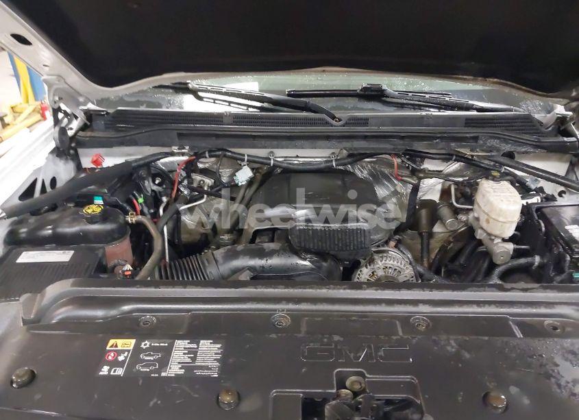 Photo 10 of 2018 Gmc Sierra 2500HD SLE (VIN 1GT22SEG0JZ334319)